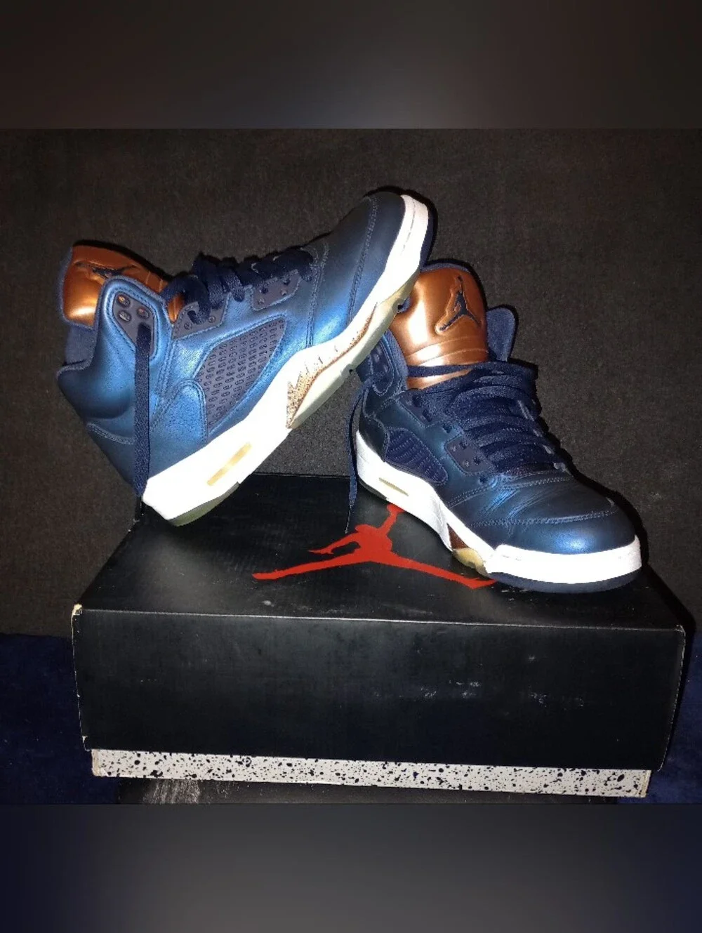 IOB Air Jordan 5 Retro Bronze Mens size 8 or women's size 9.5